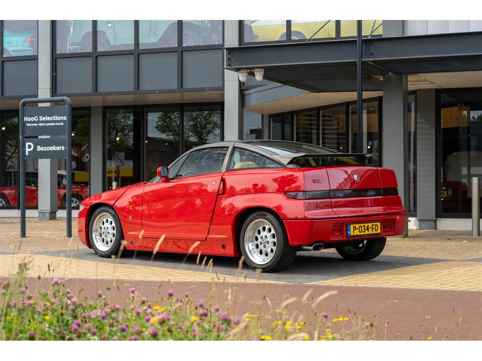 1990 Alfa Romeo SZ - Image 4 of 11