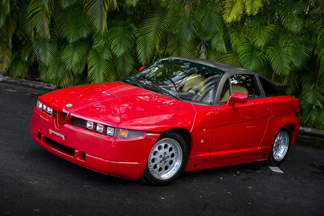 1990 Alfa Romeo SZ - Image 3 of 31