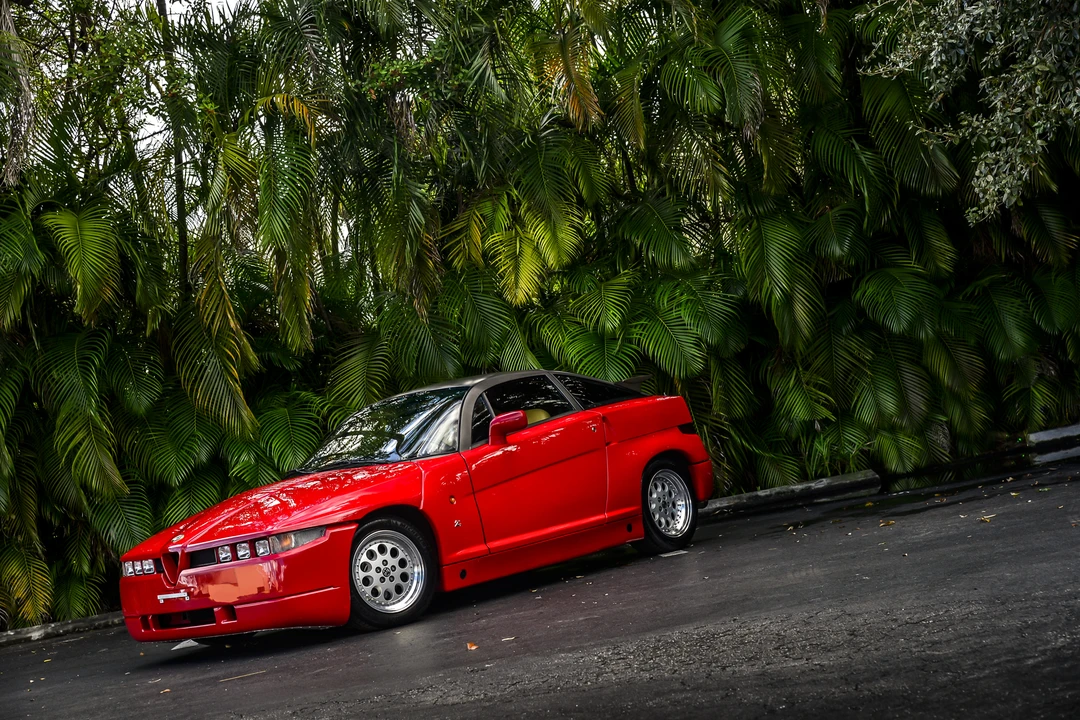 1990 Alfa Romeo SZ - Image 10 of 31