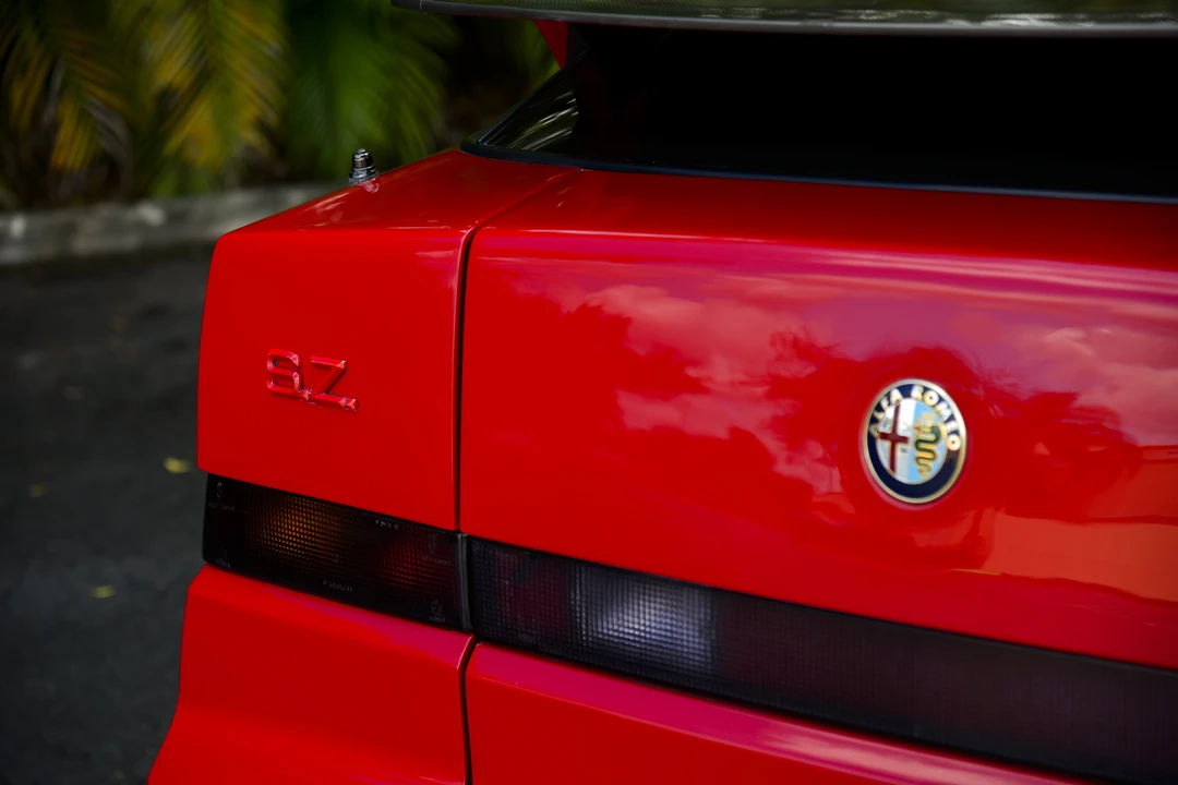 1990 Alfa Romeo SZ - Image 25 of 31