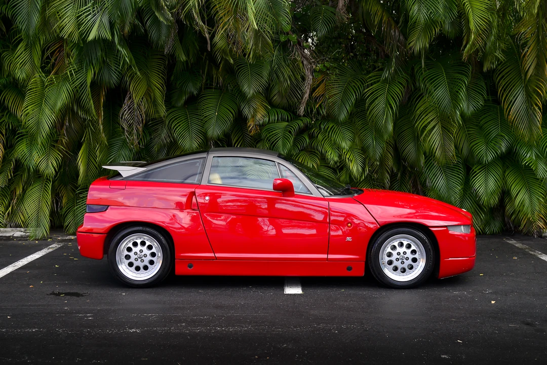 1990 Alfa Romeo SZ - Image 15 of 31