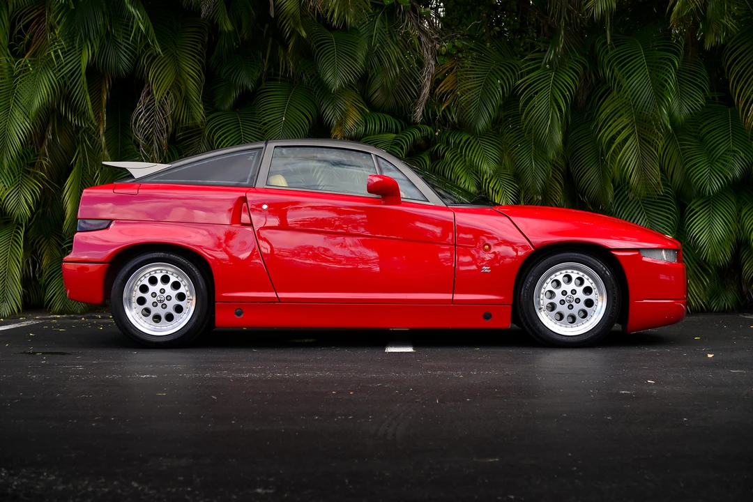 1990 Alfa Romeo SZ - Image 16 of 31
