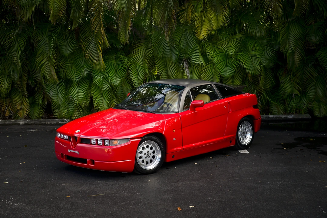 1990 Alfa Romeo SZ - Image 5 of 31