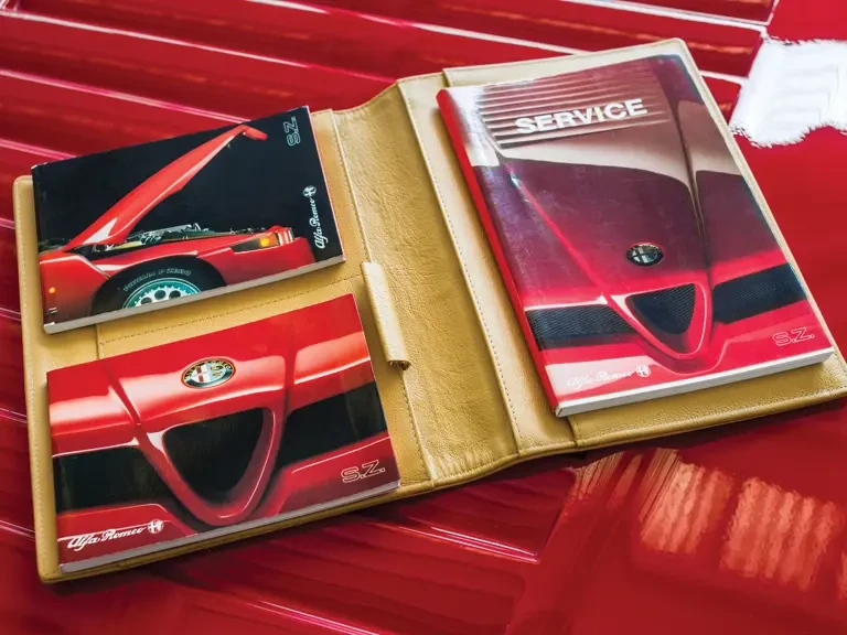 1990 Alfa Romeo SZ - Image 30 of 31