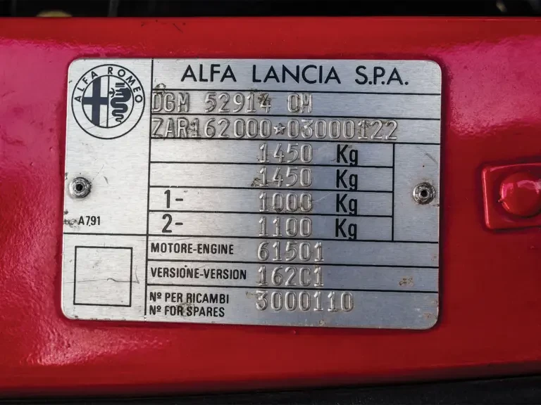 1990 Alfa Romeo SZ - Image 23 of 31