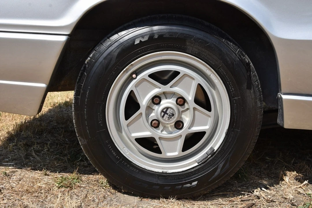 1990 Alfa Romeo Series 4 - Image 22 of 30