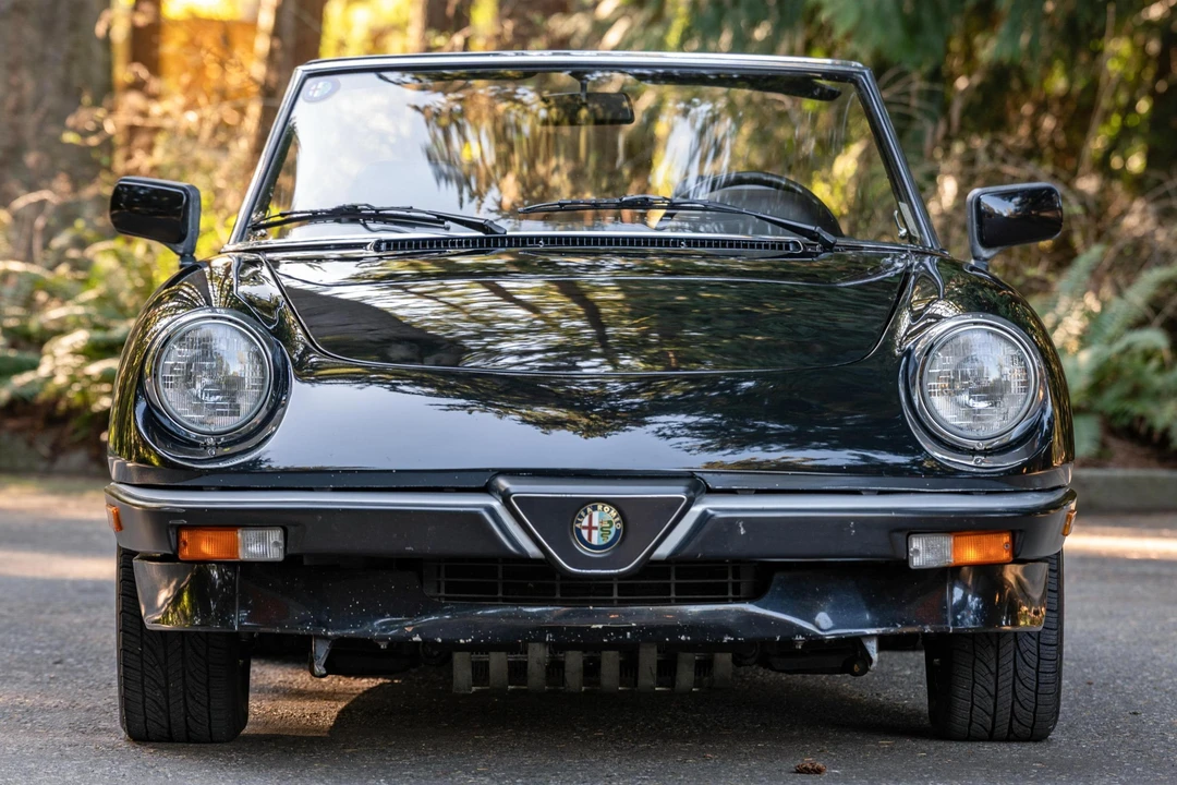 1990 Alfa Romeo Series 4 - Image 2 of 31