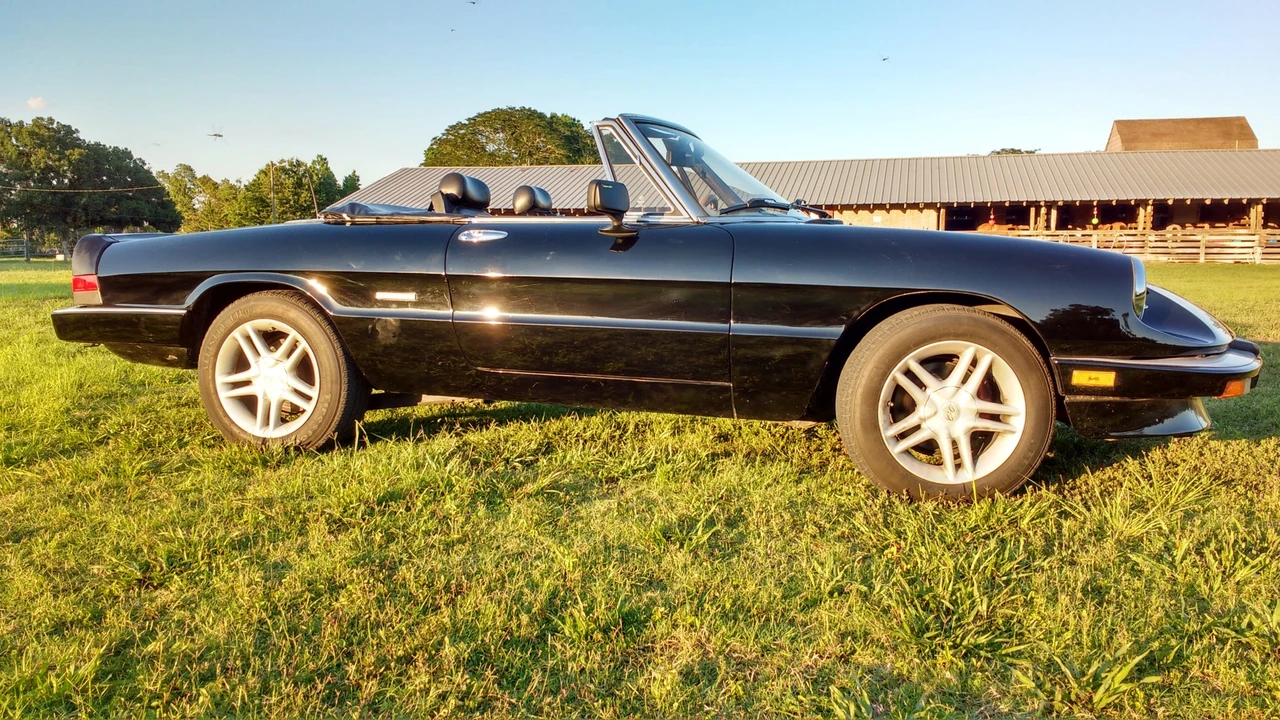 1990 Alfa Romeo Series 4 - Image 2 of 31
