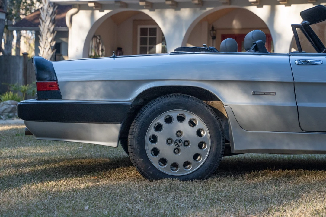 1990 Alfa Romeo Series 4 - Image 24 of 31