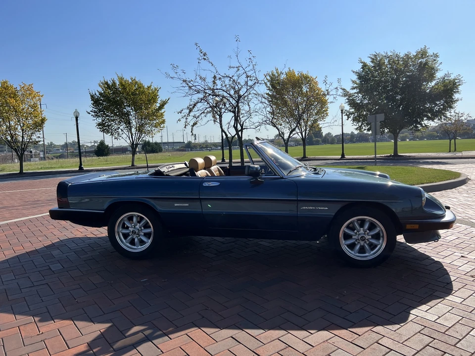 1990 Alfa Romeo Series 4 - Image 6 of 31