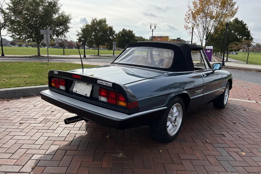 1990 Alfa Romeo Series 4 - Image 13 of 31