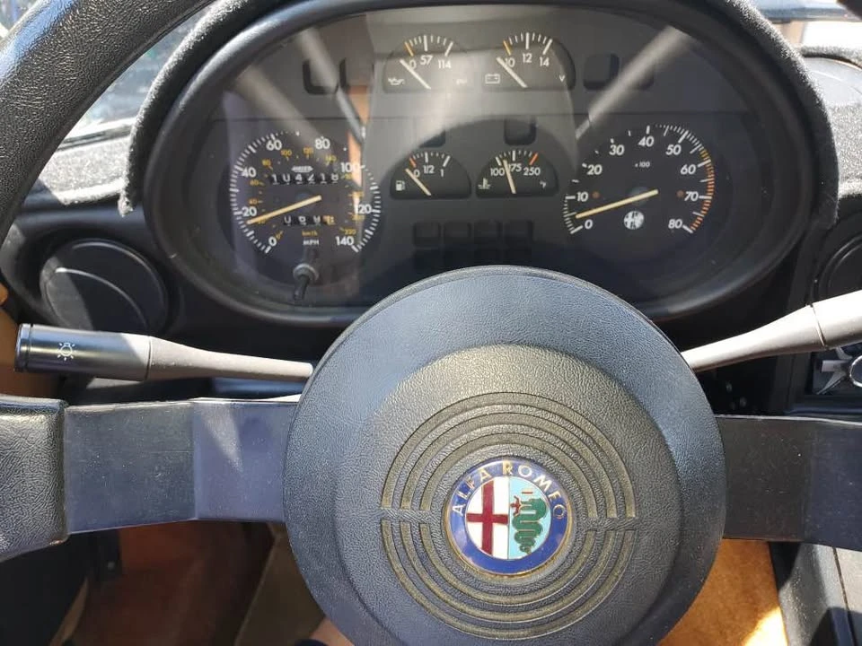 1990 Alfa Romeo 102-Series 2000 - Image 4 of 8