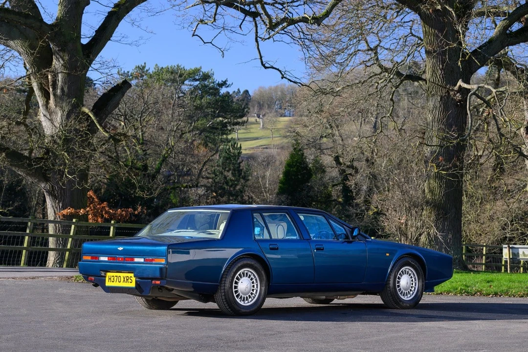 1990 Aston Martin Lagonda - Image 12 of 30