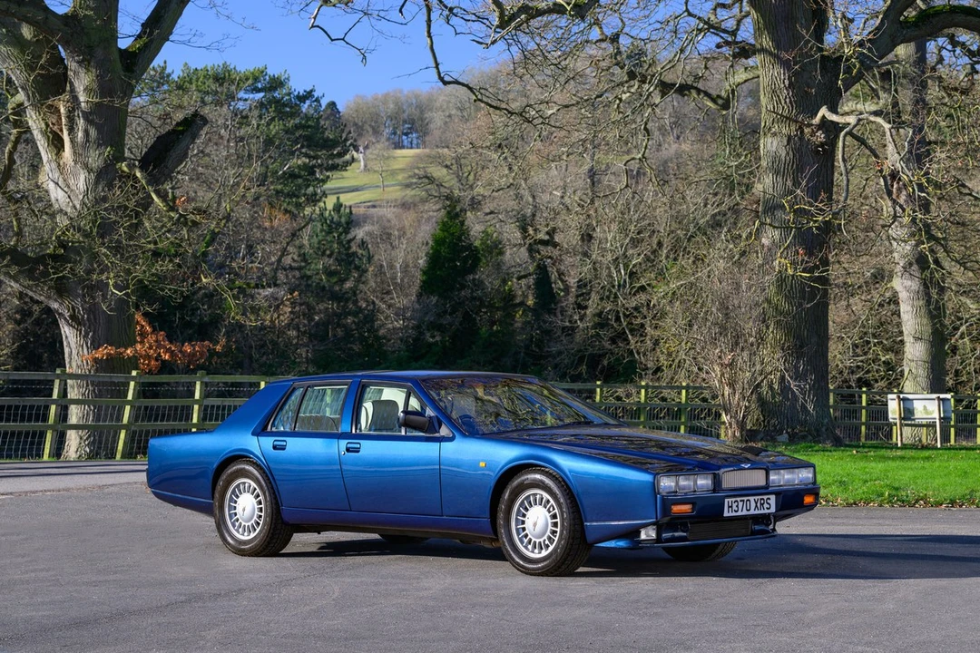 1990 Aston Martin Lagonda - Image 8 of 30