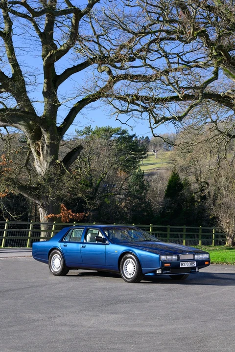 1990 Aston Martin Lagonda - Image 9 of 30