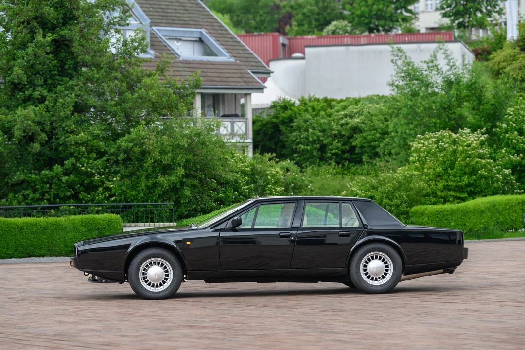 1990 Aston Martin Lagonda - Image 7 of 31
