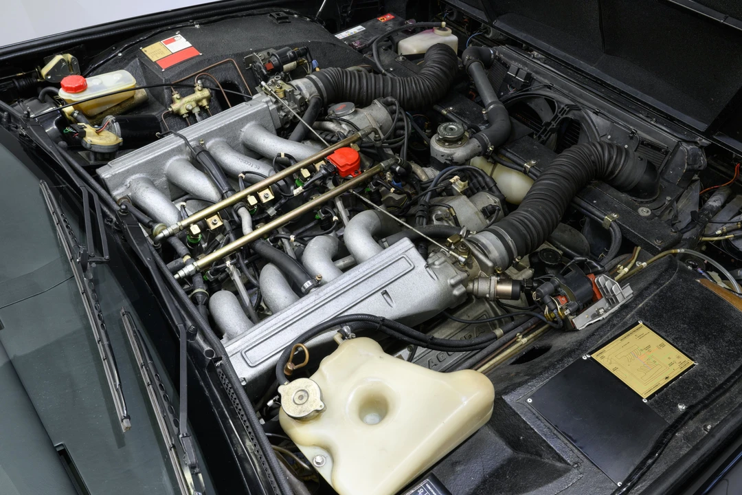 1990 Aston Martin Lagonda - Image 29 of 31