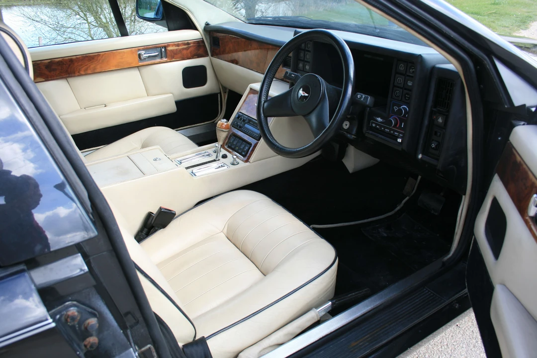 1990 Aston Martin Lagonda - Image 4 of 4