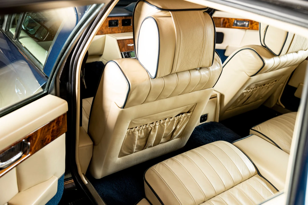 1990 Aston Martin Lagonda - Image 29 of 31