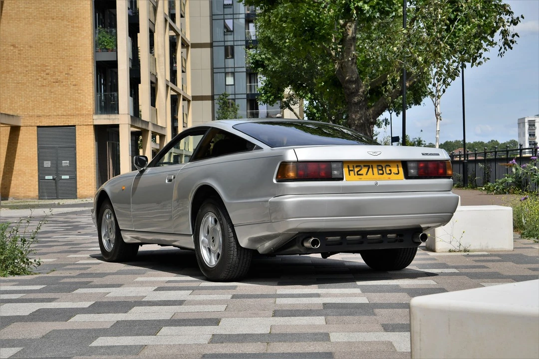 1990 Aston Martin Virage - Image 17 of 30