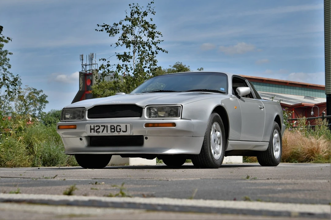 1990 Aston Martin Virage - Image 14 of 30