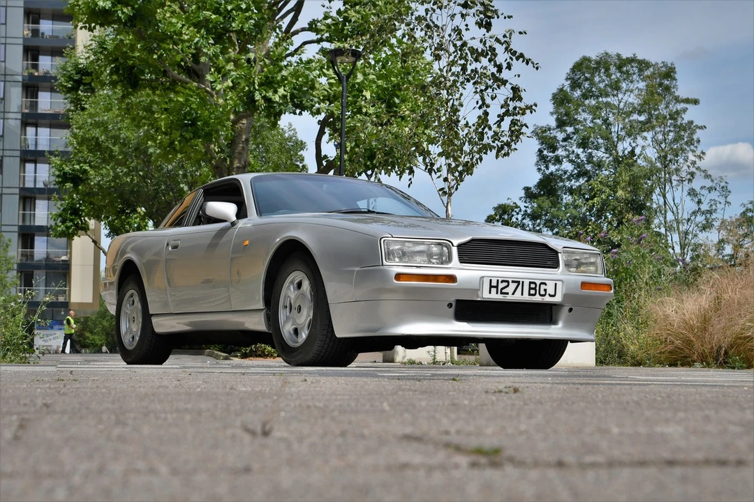 1990 Aston Martin Virage - Image 10 of 30