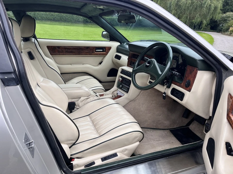 1990 Aston Martin Virage - Image 16 of 30