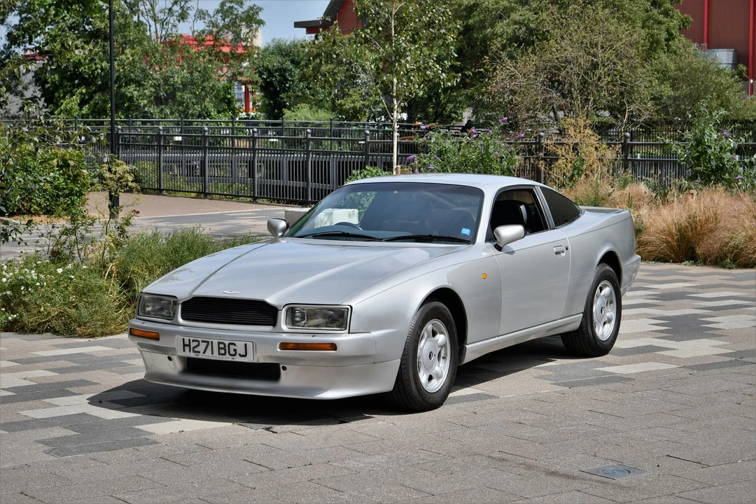 1990 Aston Martin Virage - Image 2 of 30