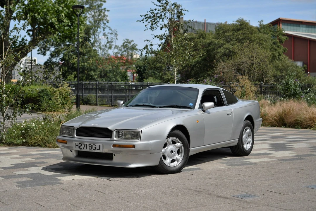 1990 Aston Martin Virage - Image 16 of 30