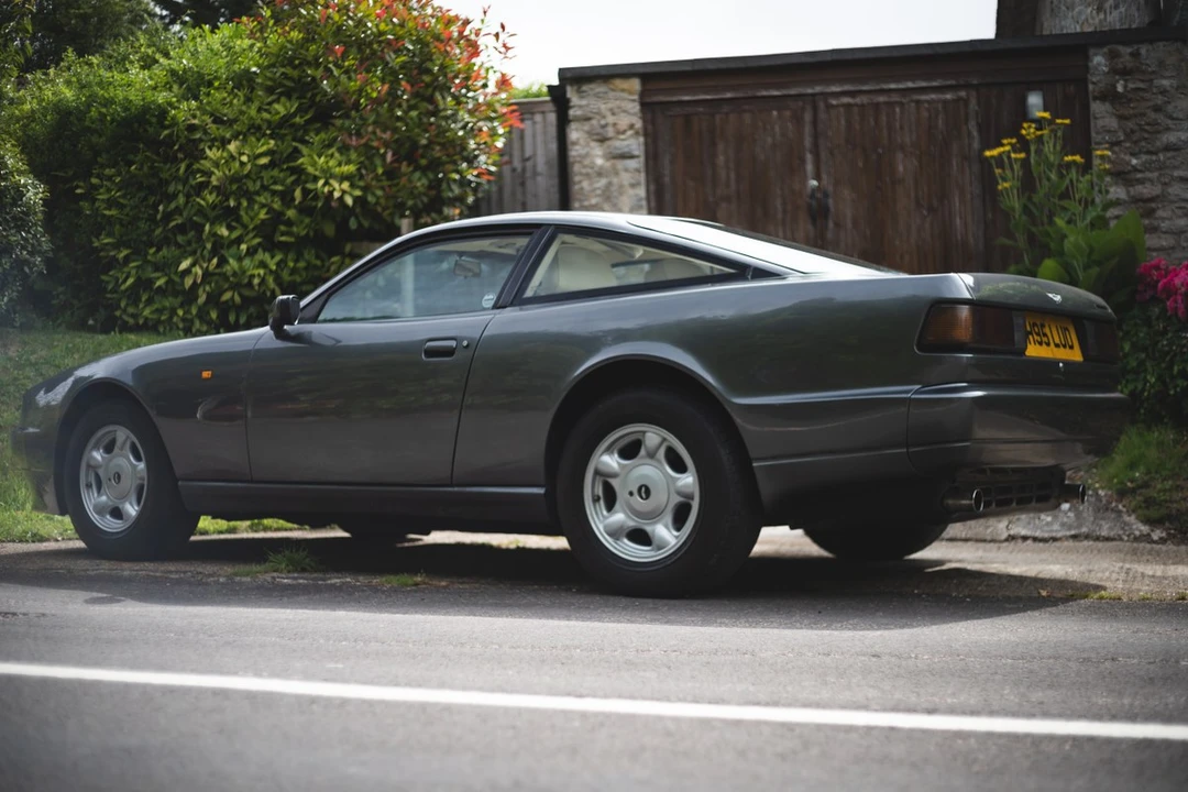 1990 Aston Martin Virage - Image 10 of 30