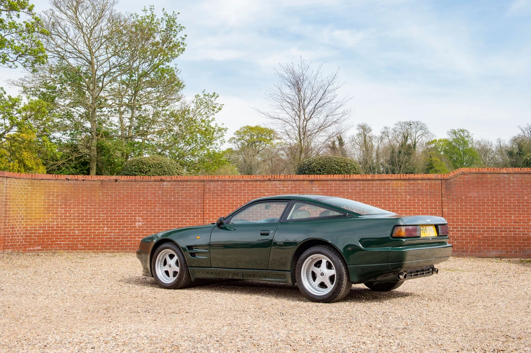 1990 Aston Martin Virage - Image 11 of 16