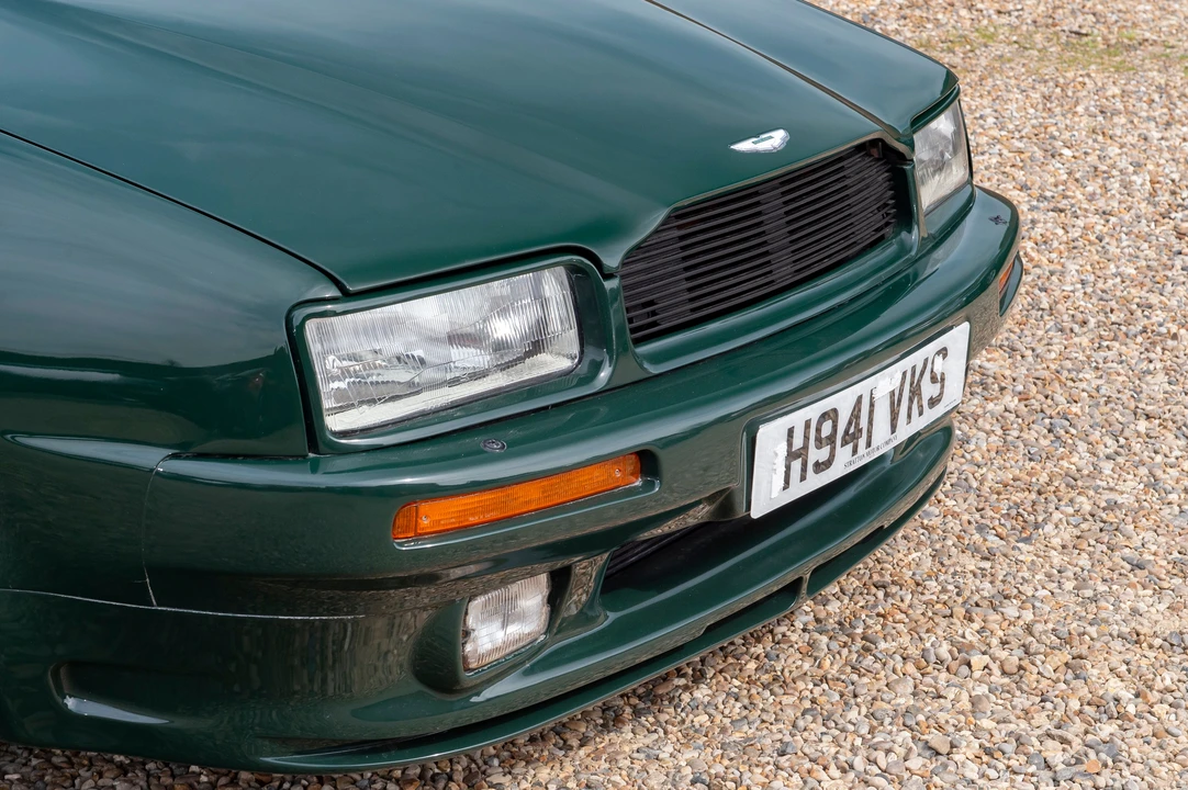 1990 Aston Martin Virage - Image 13 of 16