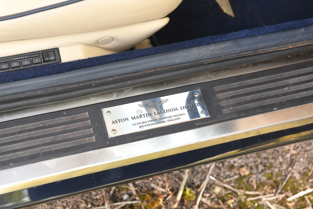 1990 Aston Martin Virage - Image 12 of 31