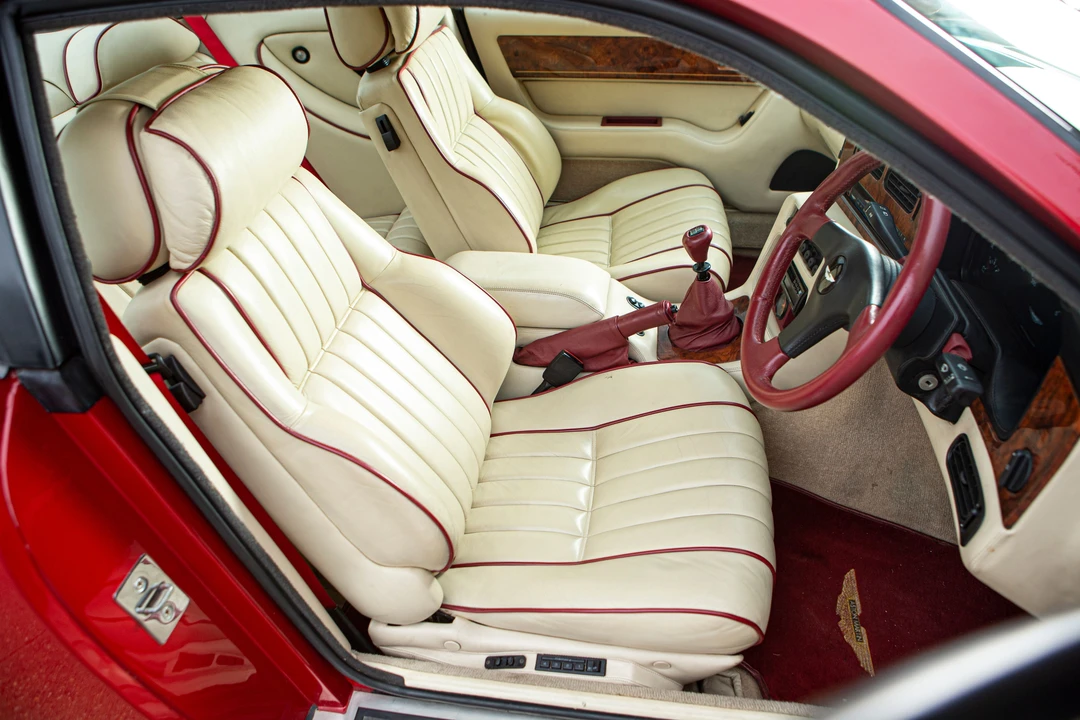 1990 Aston Martin Virage - Image 23 of 31