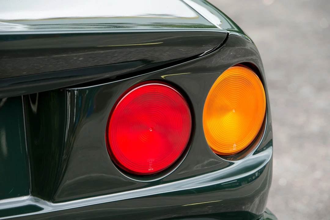 1990 Aston Martin Virage - Image 10 of 30