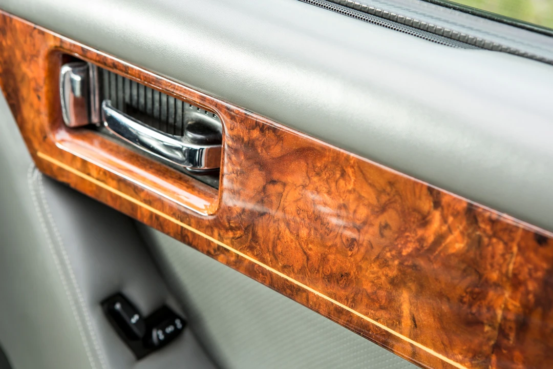1990 Aston Martin Virage - Image 22 of 30