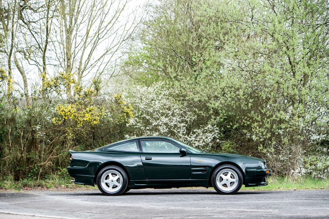 1990 Aston Martin Virage - Image 14 of 30