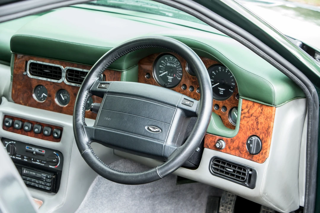 1990 Aston Martin Virage - Image 9 of 30