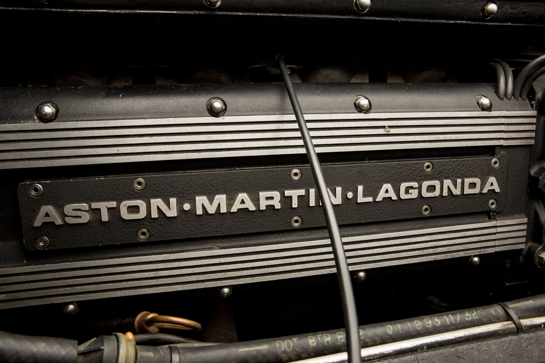 1990 Aston Martin Virage - Image 16 of 30