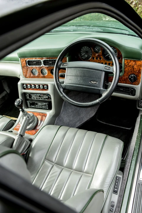 1990 Aston Martin Virage - Image 26 of 30
