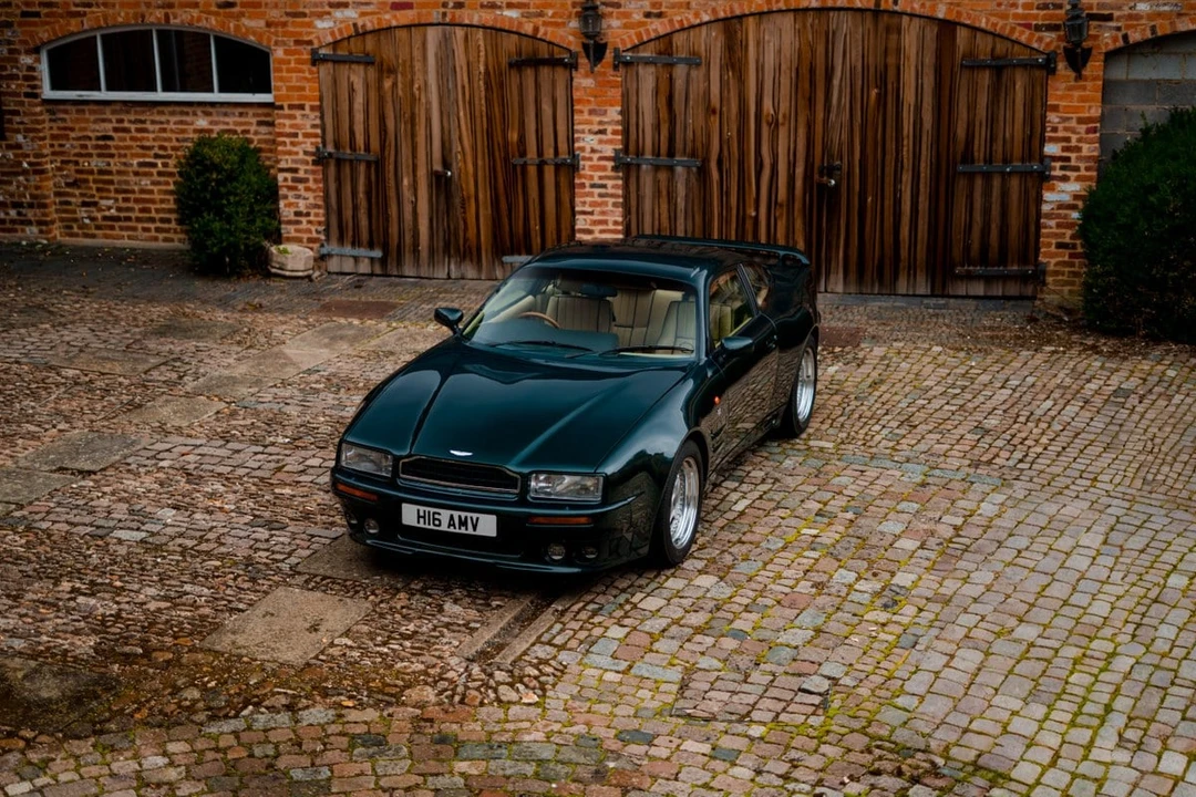 1990 Aston Martin Virage - Image 2 of 30