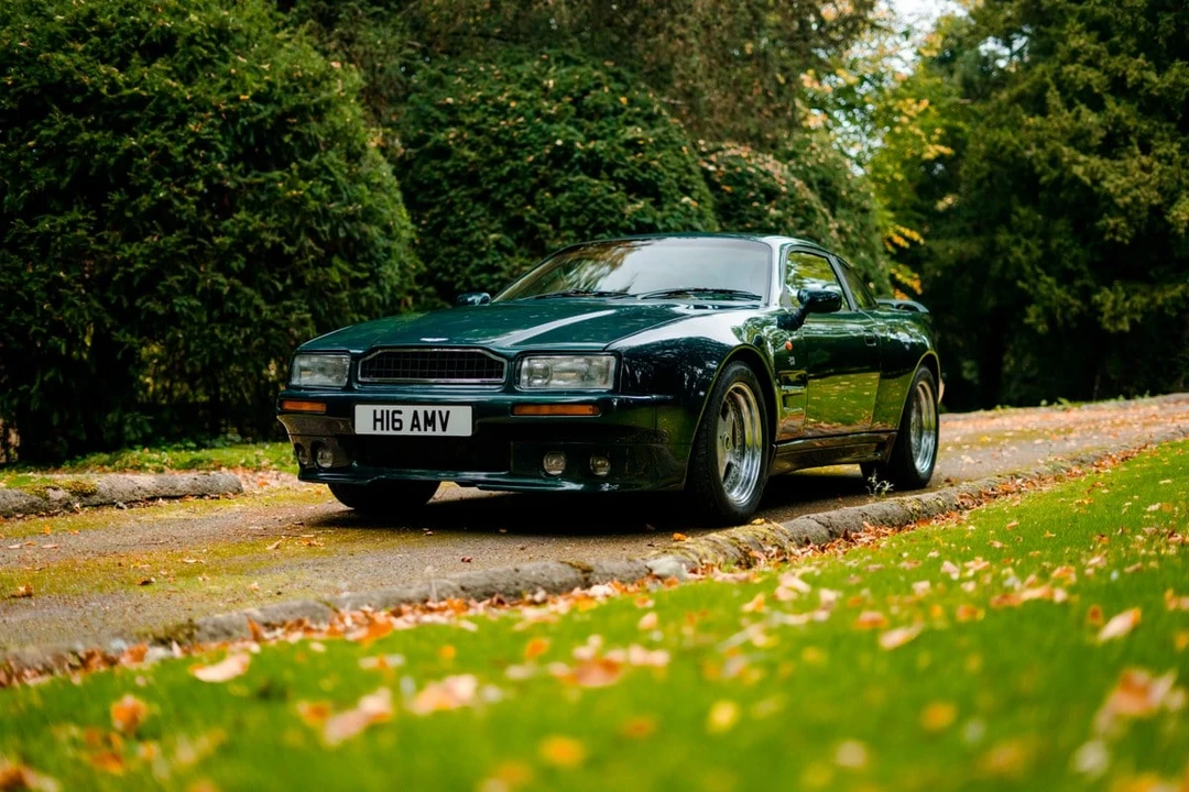 1990 Aston Martin Virage - Image 15 of 30