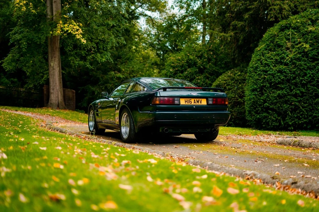 1990 Aston Martin Virage - Image 18 of 30
