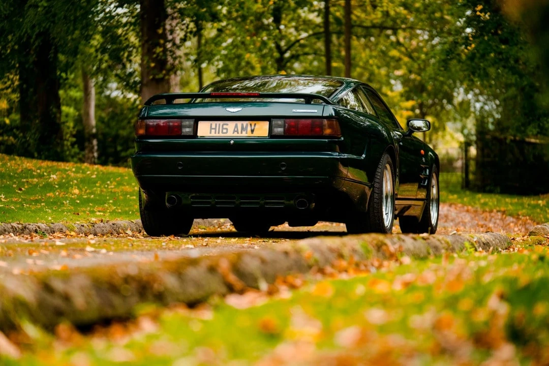 1990 Aston Martin Virage - Image 23 of 30