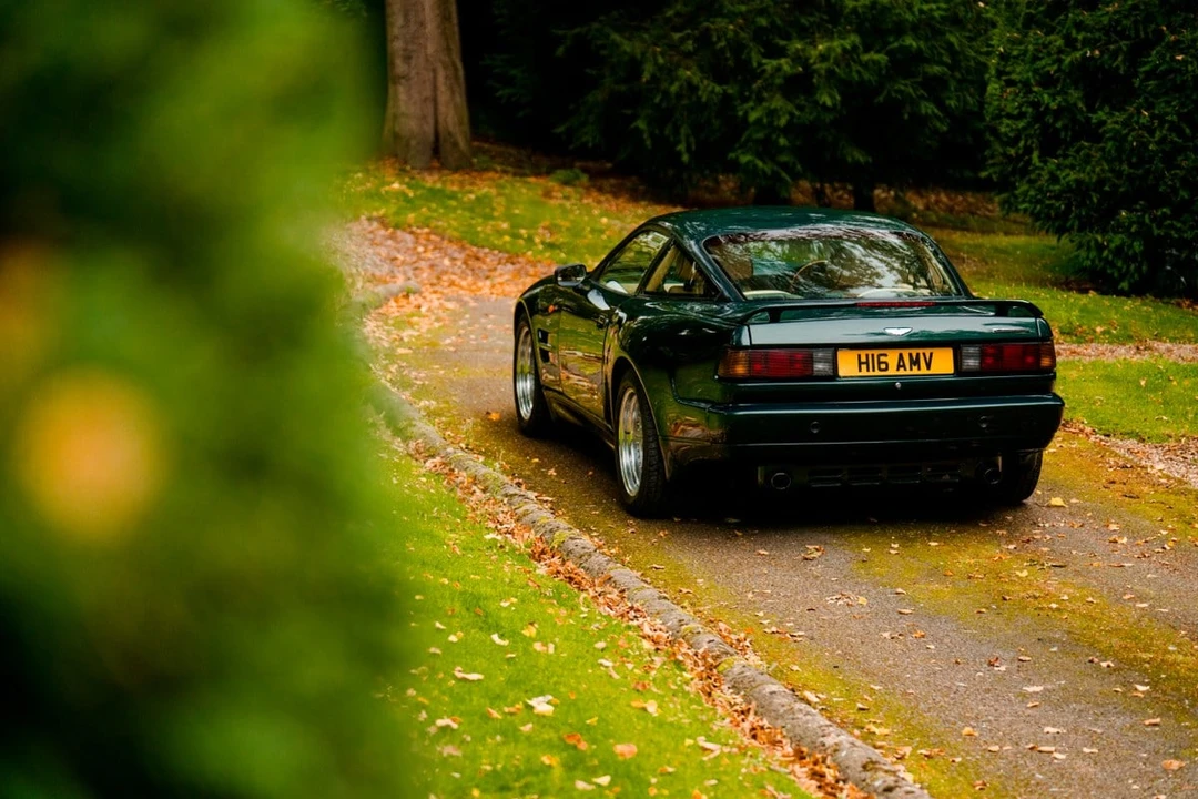 1990 Aston Martin Virage - Image 26 of 30
