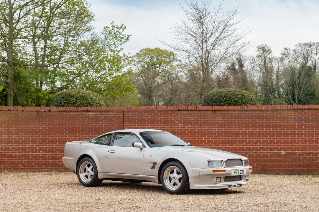 1990 Aston Martin Virage - Image 16 of 16