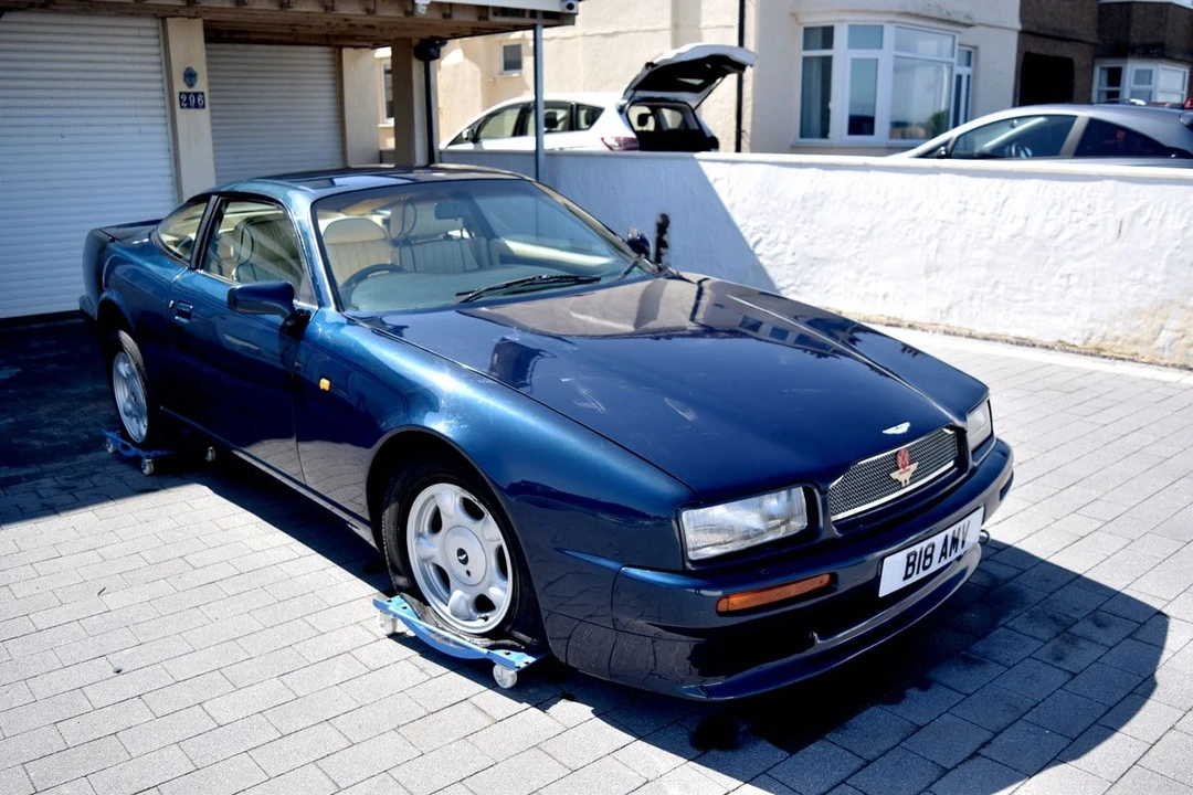 1990 Aston Martin Virage - Image 13 of 30
