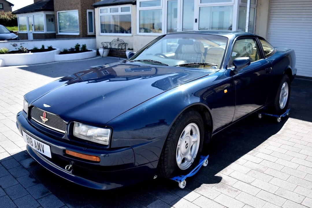 1990 Aston Martin Virage - Image 10 of 30