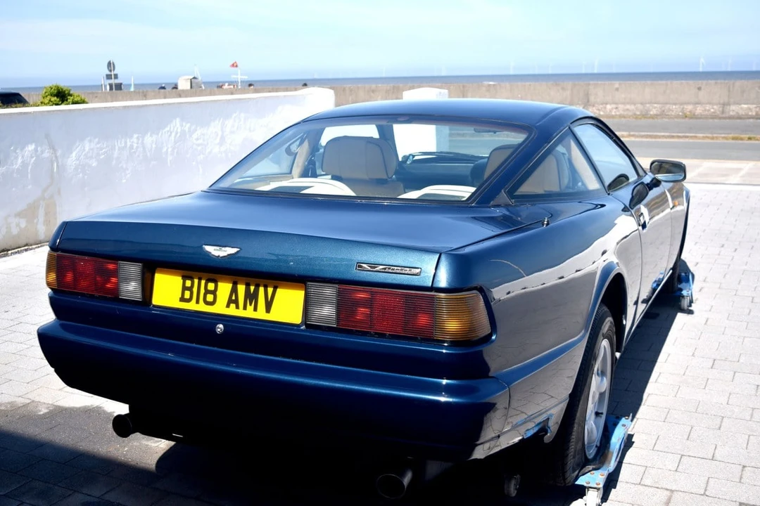 1990 Aston Martin Virage - Image 16 of 30