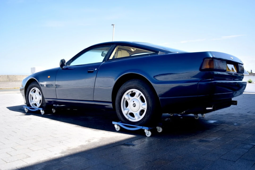 1990 Aston Martin Virage - Image 19 of 30